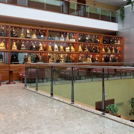 Otel Senator 4*