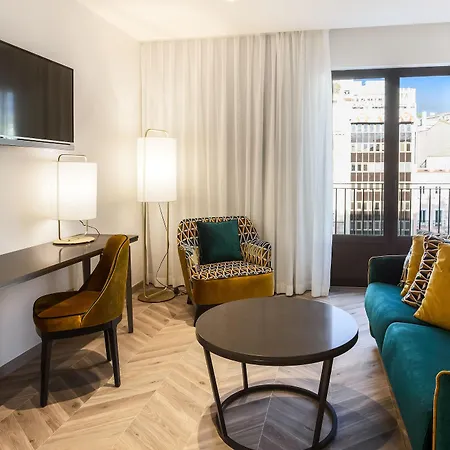 Eurostars Puerta Real Hotel 4*