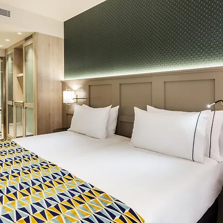 Hotell Eurostars Puerta Real Granada