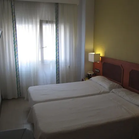 Hotel Don Juan 3*
