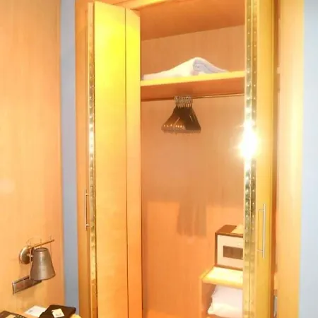 Hotel Reino De 3*