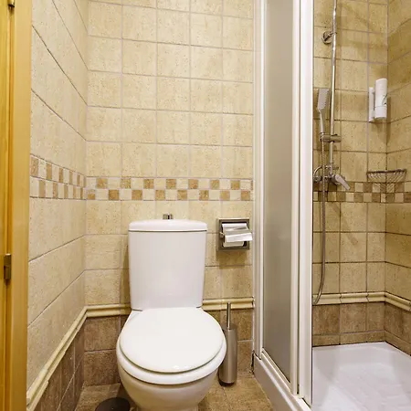 Boutique Reina Mora Hotel 2*