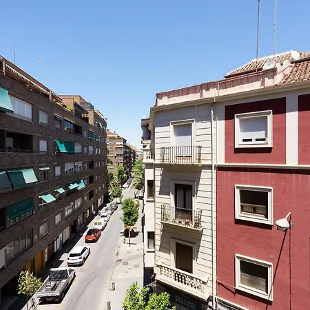 Centrico Parking Aire Acondicionado Y Wifi *