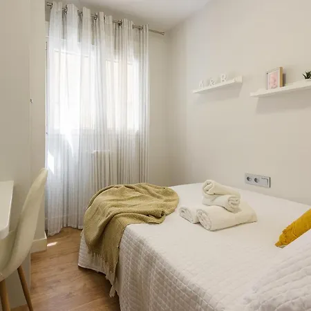 Centrico Parking Aire Acondicionado Y Wifi Apartamento *