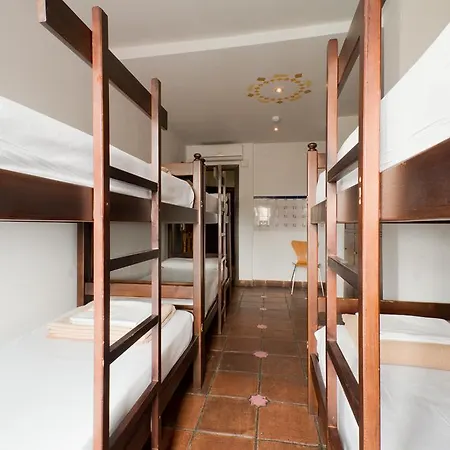 Oasis Backpackers' Hostel Granada