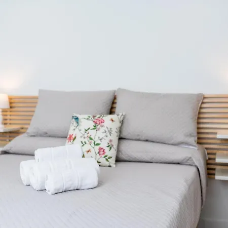 Trendy And Bright Granada