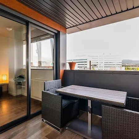Moderno Con Piscina Y Parking Appartamento *
