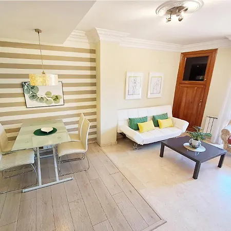 Luminoso Apartamento A 10 Minutos Del Centro Apartment *