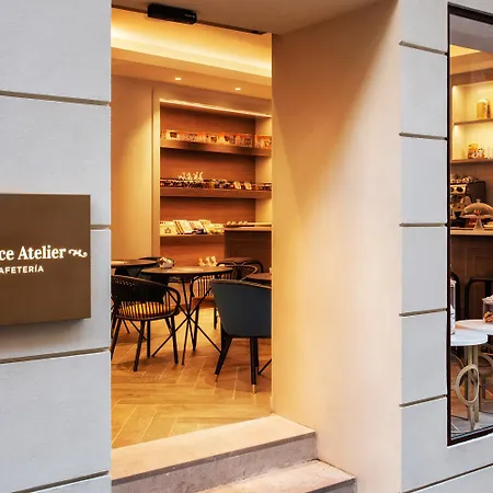 Hotell Eurostars Puerta Real