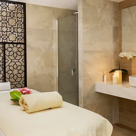 Eurostars Puerta Real 4*
