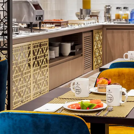 Hotel Eurostars Puerta Real