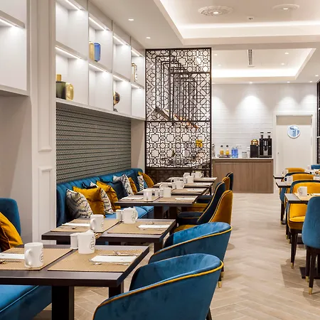 Eurostars Puerta Real 4* Grenade