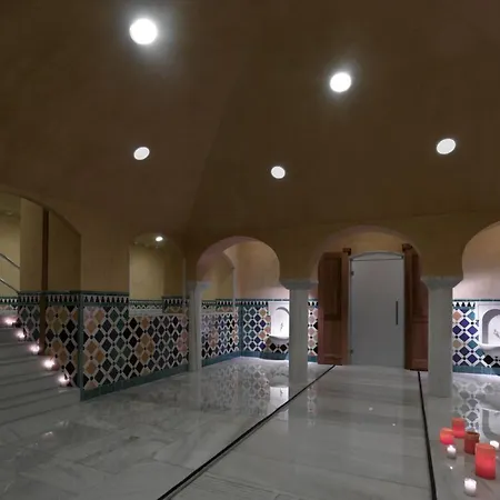 Hotel Macià Real De La Alhambra 4*