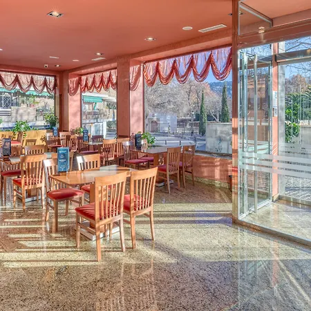 Senator Otel Granada