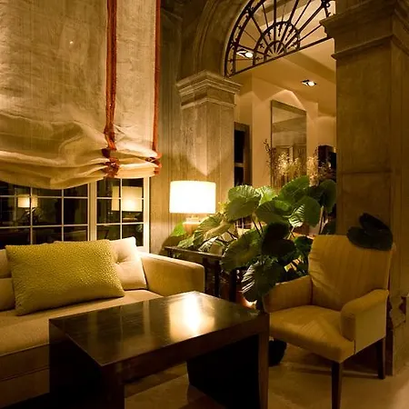 Hotel Oniria 4*