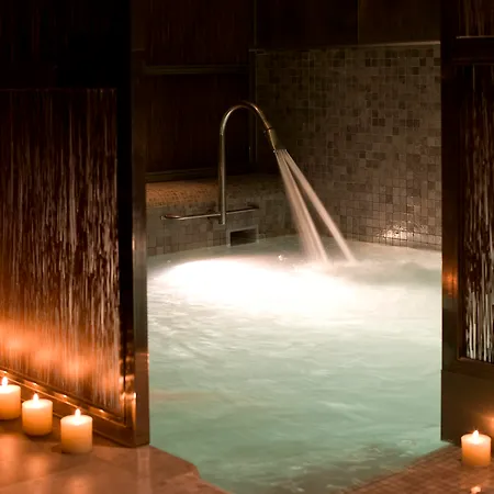 Hotel Oniria 4*