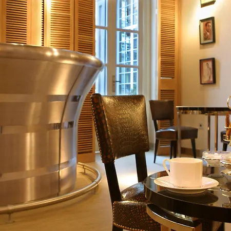 Hotel Oniria 4*