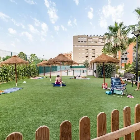 Moderno Con Piscina Y Parking Granada