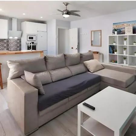 Lolitalola Holidays Apartment *