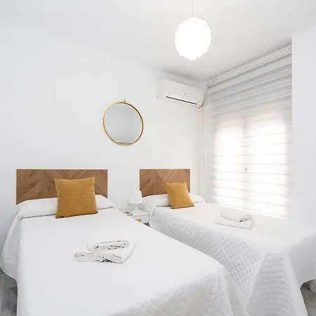 Grace - 3 Bedroom Centre Apartment Granada