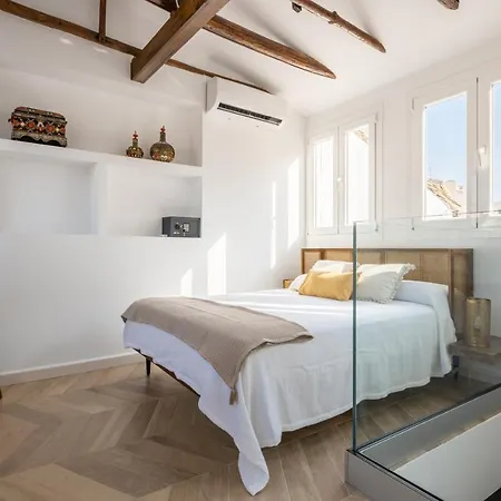 Aparthotel Arabica - Lujosa Vivienda Con Chimeneas En - Centro