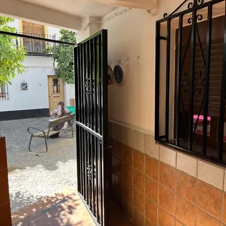 Preciosa Casa Soleada En Mirador Albaicin Сasa de vacaciones Granada