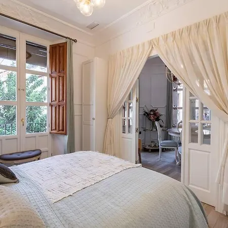 Ch Elvira Luxury * Granada