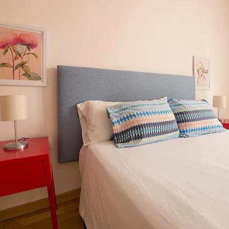 Coqueto Duplex Con Terraza Privada Y Parking グラナダ