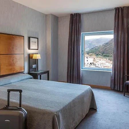 Macià Real De La Alhambra Hotel