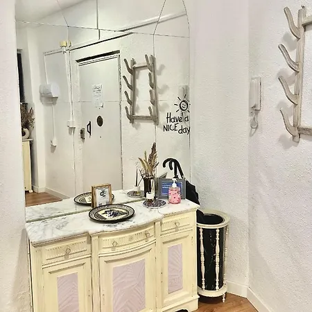 Apartamento Luna Centro 5 *
