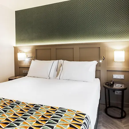 Hotell Eurostars Puerta Real Granada