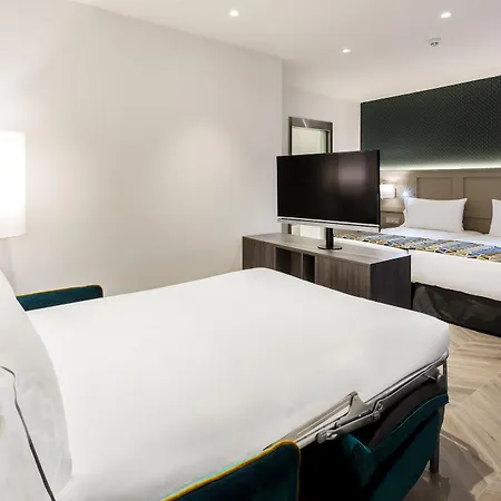 Eurostars Puerta Real Hotel 4*