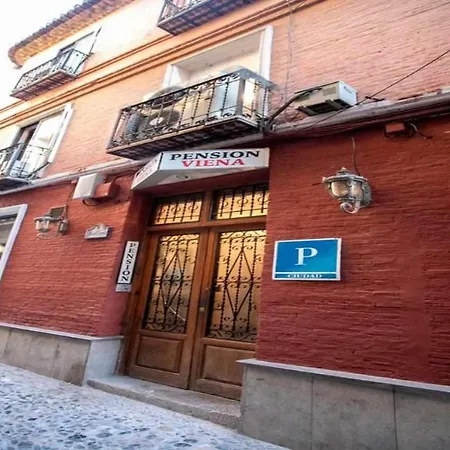 Viena Plaza Nueva 호텔 2*