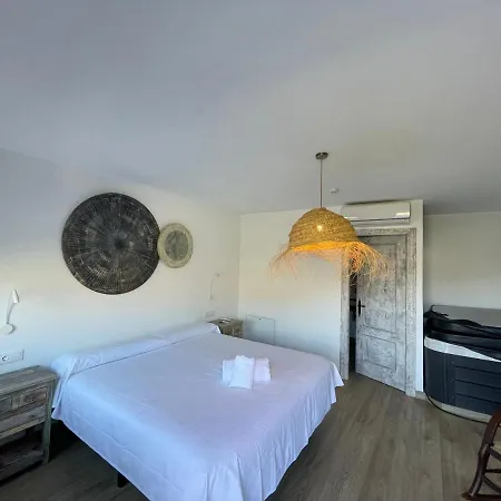 Cortijo Tayula-centro De Recuperacion Y Descanso