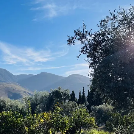 Cortijo Tayula-centro De Recuperacion Y Descanso *