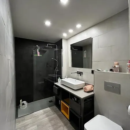 Center Modern Loft Appartamento