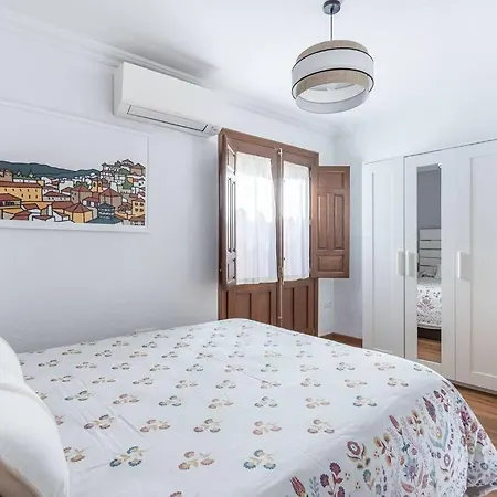 アパート Con Terraza A 4 Minutos De La Catedral *