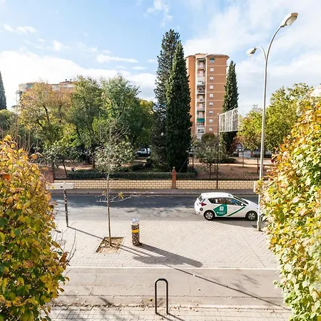 Piso Junto A Parque De Ciencias En 格拉纳达