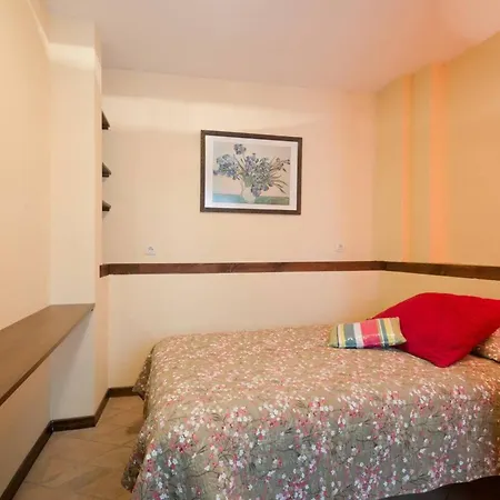 Comfortable House In With Private Parking Holiday home Granada
