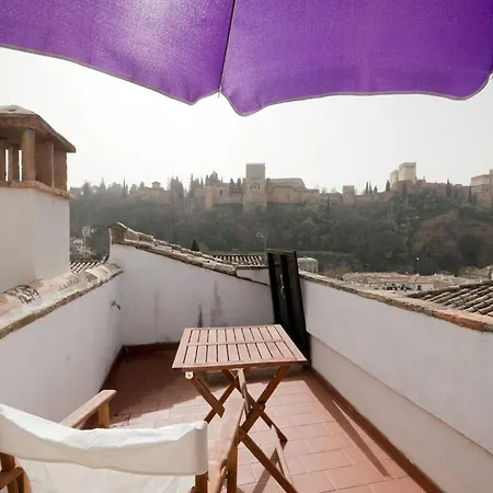 Holiday home Comfortable House In With Private Parking
