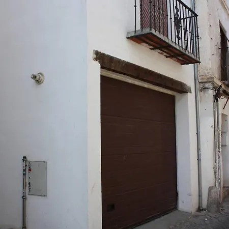 Comfortable House In With Private Parking Holiday home