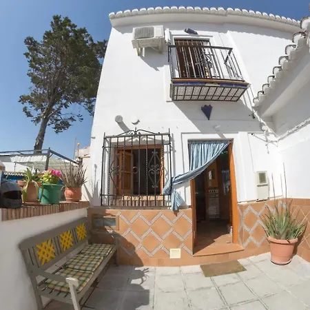 Lola's Winery House, Andalusian Patio Гранада