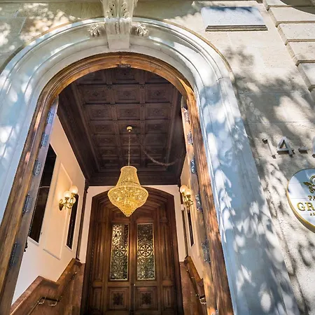 Palacio Gran Via, A Royal Hideaway 5* Granada
