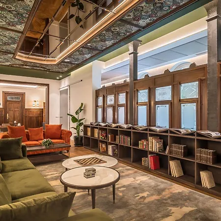 Palacio Gran Via, A Royal Hideaway Otel 5*