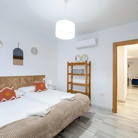 Grace - 3 Bedroom Centre Apartment