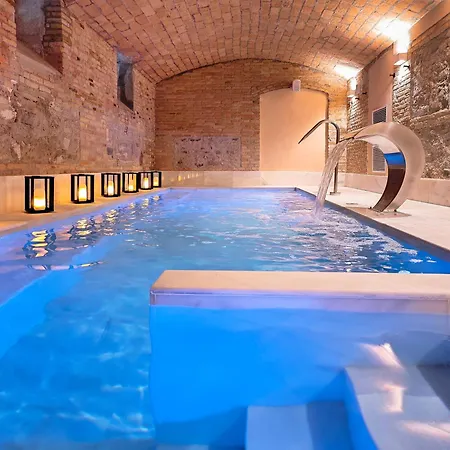 Otel Palacio Gran Via, A Royal Hideaway Granada