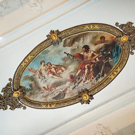 Palacio Gran Via, A Royal Hideaway 5* Granada