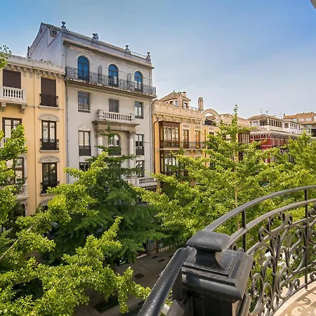 Otel Palacio Gran Via, A Royal Hideaway