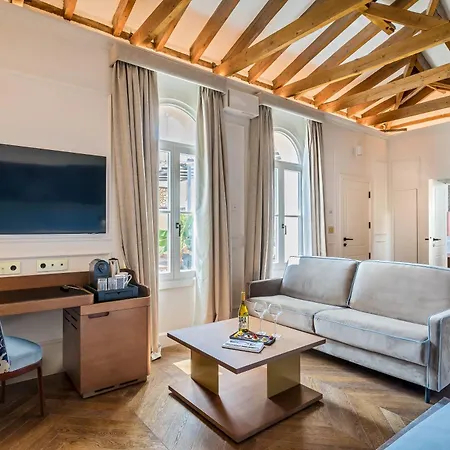 Otel Palacio Gran Via, A Royal Hideaway 5*