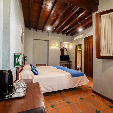 Hotel Del Toro Granada